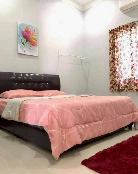 Kundang Villa @ Tasik Biru - 3 Bedrooms Bungalow Rawang Eksteriør bilde